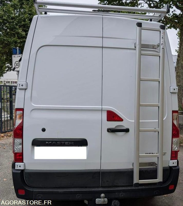 RENAULT MASTER III (2) FOURGON TRACTION F3300 - 23890KM - 2023 - כלי רכב מסחרי עם לוח: תמונה 4 RENAULT MASTER III (2) FOURGON TRACTION F3300 - 23890KM - 2023 - כלי רכב מסחרי עם לוח: תמונה 4