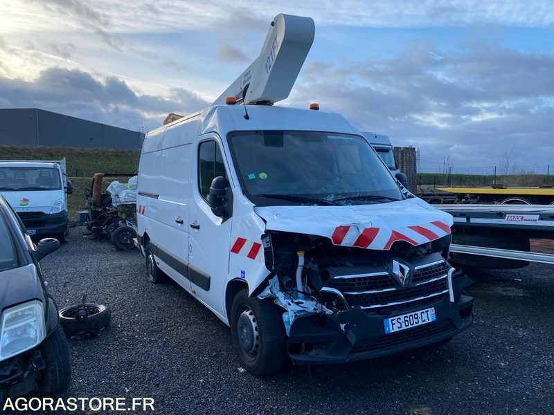 RENAULT MASTER NACELLE - כלי רכב מסחרי עם לוח: תמונה 1 RENAULT MASTER NACELLE - כלי רכב מסחרי עם לוח: תמונה 1