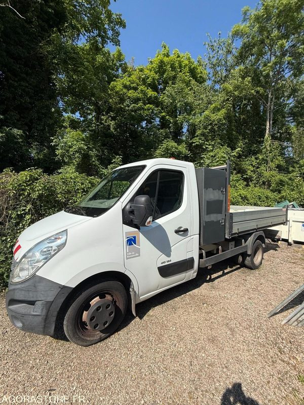 RENAULT MASTER benne 110010kms - 2014 - כלי רכב מסחרי מזהיר: תמונה 2 RENAULT MASTER benne 110010kms - 2014 - כלי רכב מסחרי מזהיר: תמונה 2