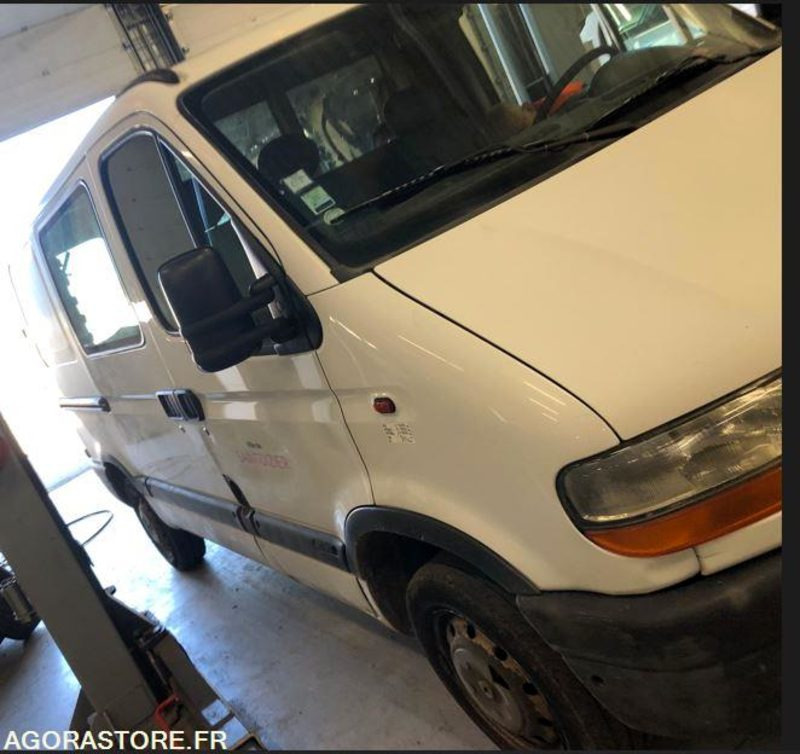 RENAULT MASTER - כלי רכב מסחרי עם לוח: תמונה 1 RENAULT MASTER - כלי רכב מסחרי עם לוח: תמונה 1