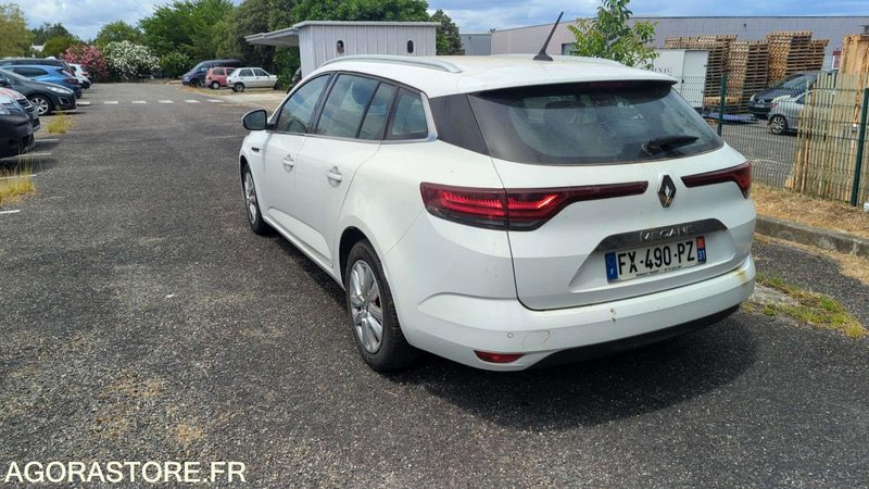 RENAULT MÉGANE 126390kms - 2021 - רכב סטיישן: תמונה 4 RENAULT MÉGANE 126390kms - 2021 - רכב סטיישן: תמונה 4
