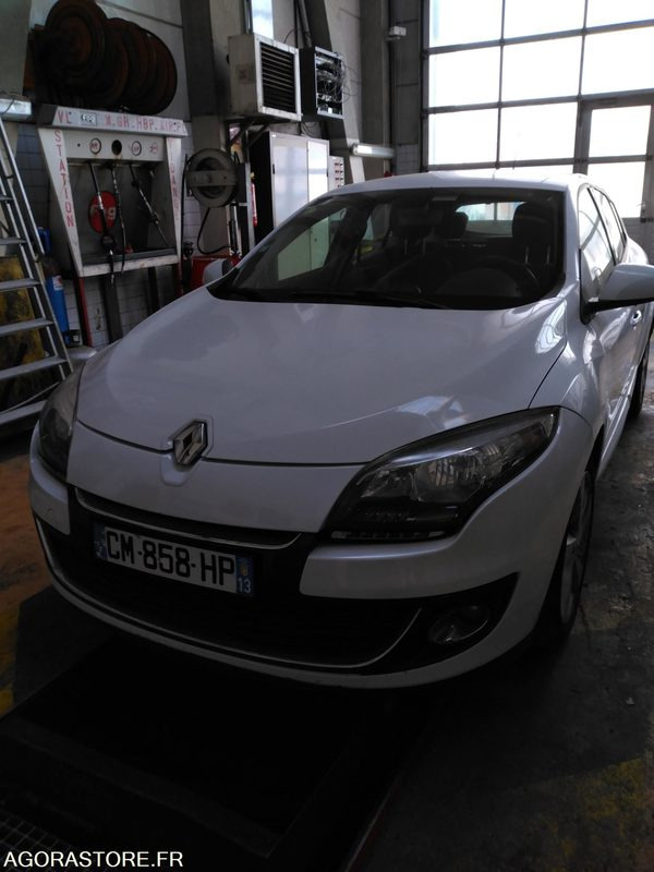 RENAULT MEGANE DIESEL - מכונית: תמונה 1 RENAULT MEGANE DIESEL - מכונית: תמונה 1