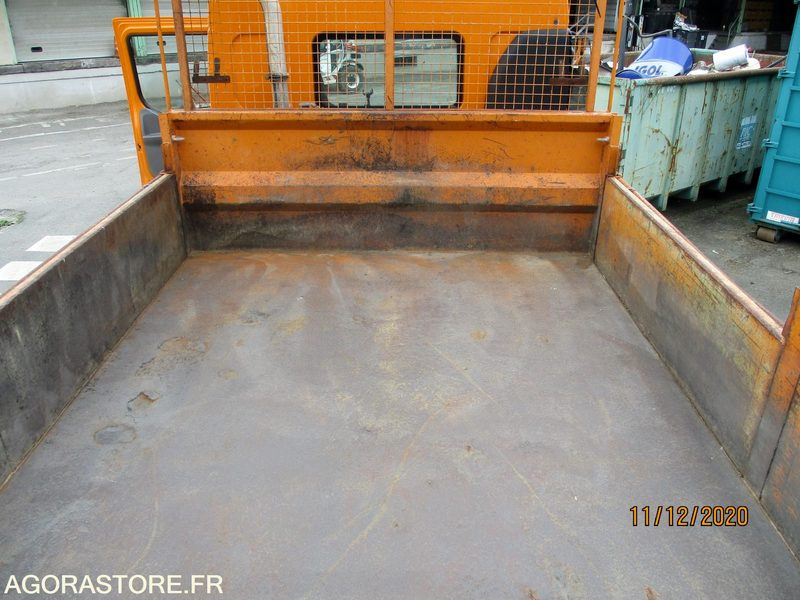 RENAULT MIDLUM 22016C BENNE 2001 - משאית: תמונה 5 RENAULT MIDLUM 22016C BENNE 2001 - משאית: תמונה 5