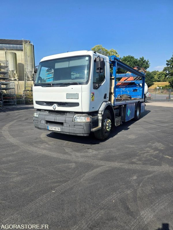 RENAULT PREMIUM 2011 - 19T // GRUE AUX PALFINGER PK 14002 -- 2012 - משאית: תמונה 2 RENAULT PREMIUM 2011 - 19T // GRUE AUX PALFINGER PK 14002 -- 2012 - משאית: תמונה 2
