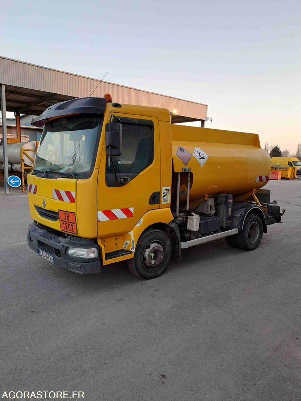 RENAULT Ravitailleur Carburant Artois - 2003 / 869573 KM (P200233) - משאית: תמונה 1 RENAULT Ravitailleur Carburant Artois - 2003 / 869573 KM (P200233) - משאית: תמונה 1