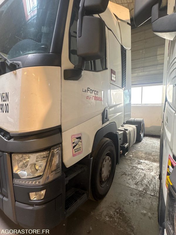 RENAULT T 480 - 593 951KM - 2017 - יחידת טרקטור: תמונה 3 RENAULT T 480 - 593 951KM - 2017 - יחידת טרקטור: תמונה 3