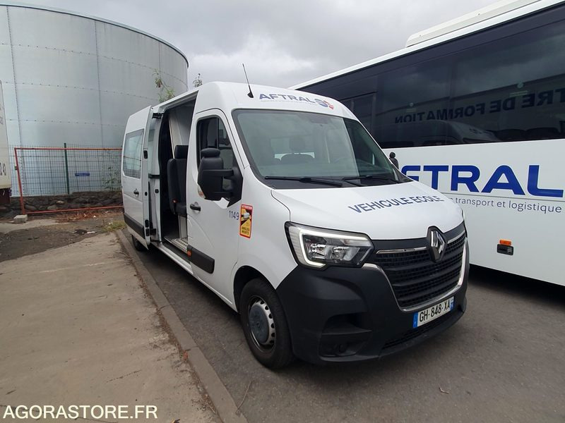 RENAULT TRAFFIC 9 PL AUTO ECOLE - 2019 - 83000 Kms - כלי רכב מסחרי קטן: תמונה 2 RENAULT TRAFFIC 9 PL AUTO ECOLE - 2019 - 83000 Kms - כלי רכב מסחרי קטן: תמונה 2