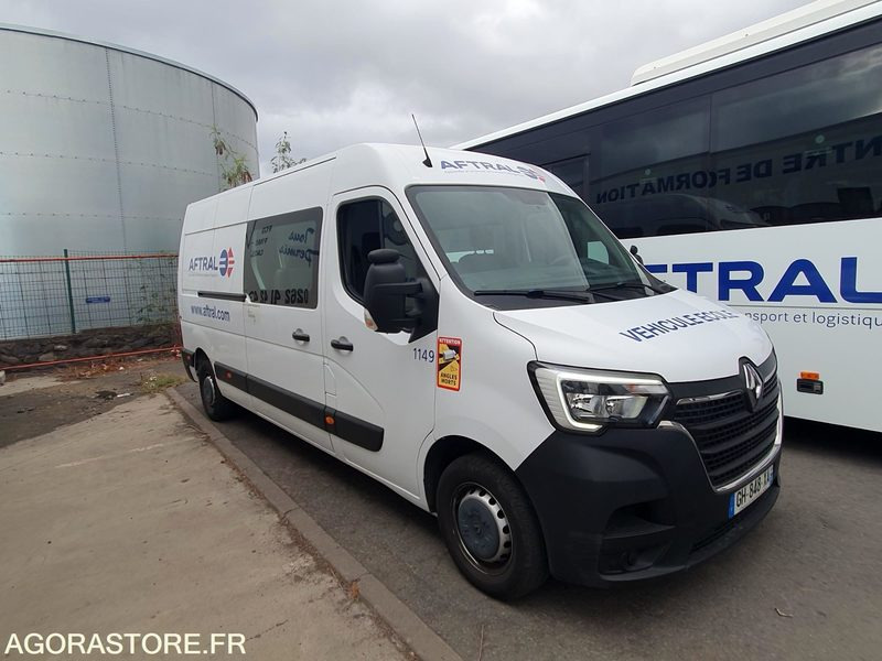 RENAULT TRAFFIC 9 PL AUTO ECOLE - 2019 - 83000 Kms - כלי רכב מסחרי קטן: תמונה 1 RENAULT TRAFFIC 9 PL AUTO ECOLE - 2019 - 83000 Kms - כלי רכב מסחרי קטן: תמונה 1