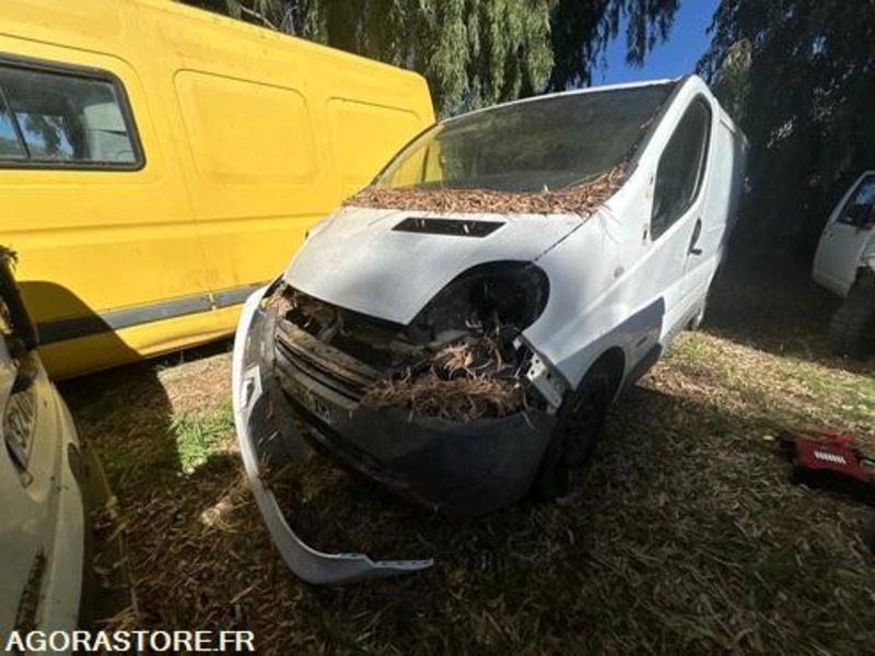 RENAULT TRAFIC - 150000KM - 2008 - BZ469XM - כלי רכב מסחרי עם לוח: תמונה 3 RENAULT TRAFIC - 150000KM - 2008 - BZ469XM - כלי רכב מסחרי עם לוח: תמונה 3