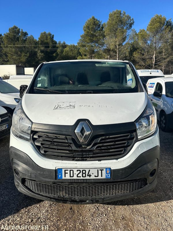 RENAULT - TRAFIC L2H1 - 2017 / 286000 KM - כלי רכב מסחרי עם לוח: תמונה 2 RENAULT - TRAFIC L2H1 - 2017 / 286000 KM - כלי רכב מסחרי עם לוח: תמונה 2