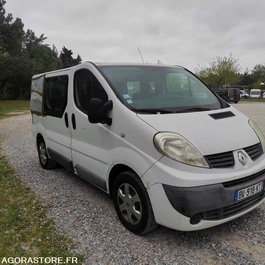 RENAULT TRAFIC PASSENGER L1H1 2.0 DCI 90 CV - מיניבוס, כלי רכב מסחרי לנוסעים: תמונה 1 RENAULT TRAFIC PASSENGER L1H1 2.0 DCI 90 CV - מיניבוס, כלי רכב מסחרי לנוסעים: תמונה 1