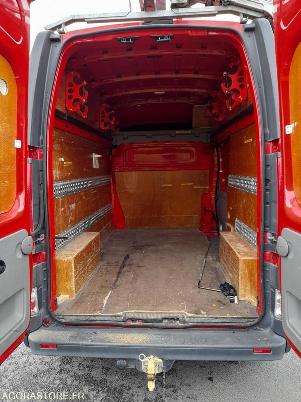 RENAULT Trafic II Fourgon Phase 2 L2H2 1200kg 2.0 dCi 16V 115 cv (MECA 563) - כלי רכב מסחרי עם לוח: תמונה 4 RENAULT Trafic II Fourgon Phase 2 L2H2 1200kg 2.0 dCi 16V 115 cv (MECA 563) - כלי רכב מסחרי עם לוח: תמונה 4