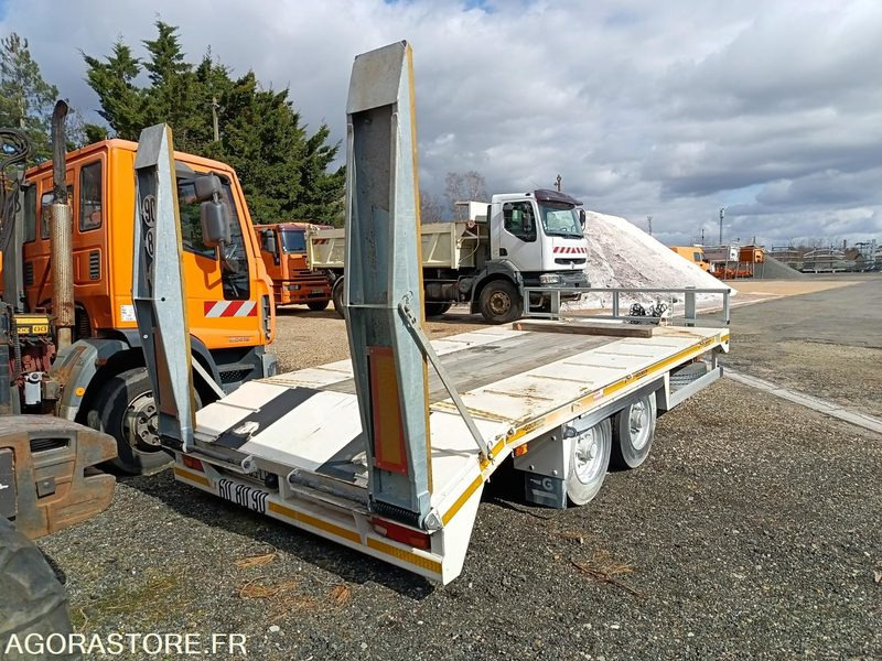 Remorque goudron 2 essieux PE80RD GT805LQ - סמיטריילר צד נופל/ שטוח: תמונה 1 Remorque goudron 2 essieux PE80RD GT805LQ - סמיטריילר צד נופל/ שטוח: תמונה 1