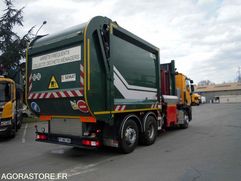 Renault 6x2 Gamme C équipé d'une benne à chargement latéral Maxxum Robopac 23m3 - משאית אשפה: תמונה 4 Renault 6x2 Gamme C équipé d'une benne à chargement latéral Maxxum Robopac 23m3 - משאית אשפה: תמונה 4