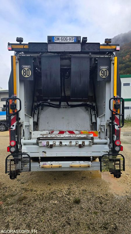 Renault BOM - DM606HT - משאית אשפה: תמונה 5 Renault BOM - DM606HT - משאית אשפה: תמונה 5