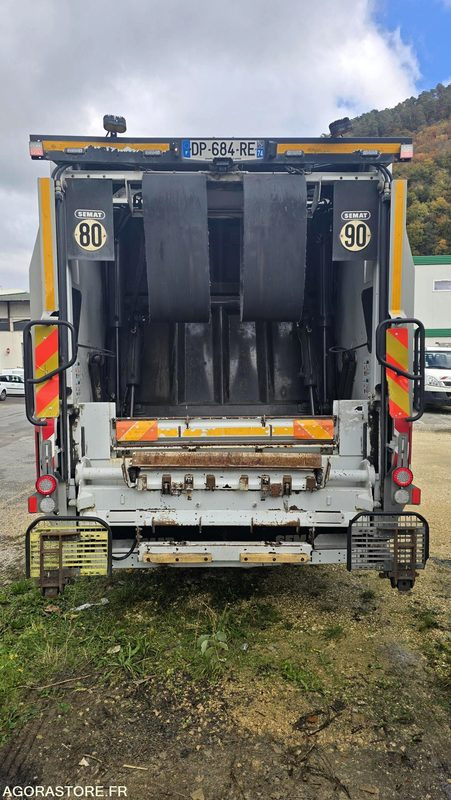 Renault C380 BOM - DP684RE - משאית אשפה: תמונה 5 Renault C380 BOM - DP684RE - משאית אשפה: תמונה 5