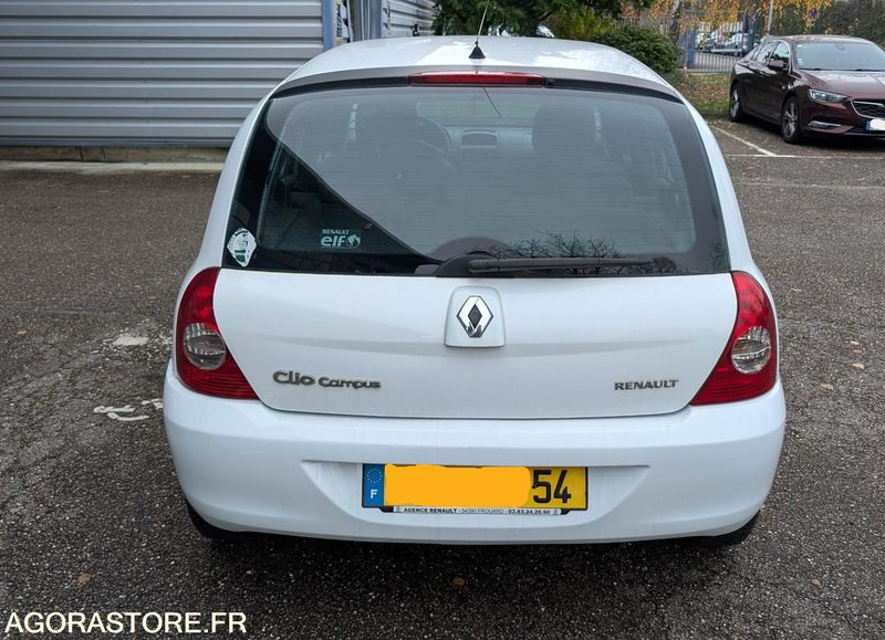 Renault CLIO 2 - מכונית: תמונה 2 Renault CLIO 2 - מכונית: תמונה 2