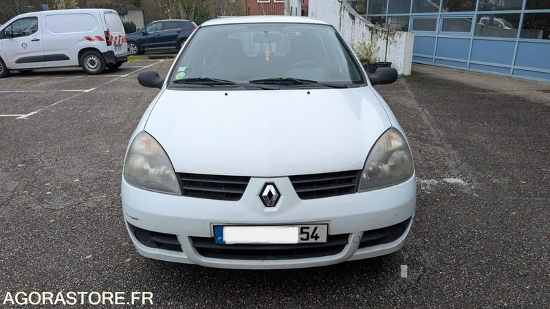 Renault CLIO 2 - מכונית: תמונה 1 Renault CLIO 2 - מכונית: תמונה 1
