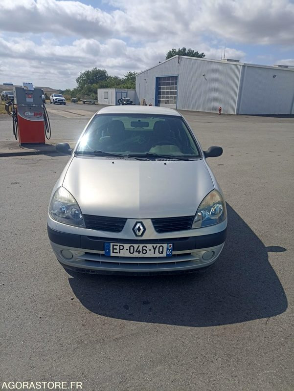 Renault Clio 2 1.5 dCi - 107100kms - 2004 - מכונית: תמונה 1 Renault Clio 2 1.5 dCi - 107100kms - 2004 - מכונית: תמונה 1