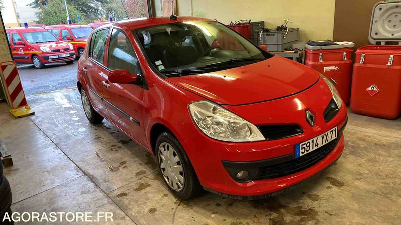 Renault - Clio - 2009 - 278883KMS - 5914YX71 - מכונית: תמונה 3 Renault - Clio - 2009 - 278883KMS - 5914YX71 - מכונית: תמונה 3