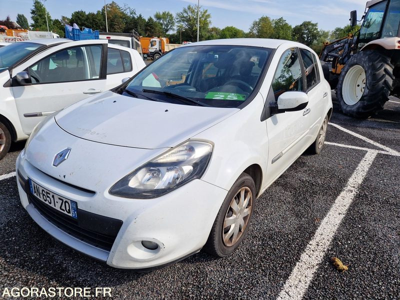 Renault Clio - 2010 - 198768 - AN651ZQ - מכונית: תמונה 1 Renault Clio - 2010 - 198768 - AN651ZQ - מכונית: תמונה 1