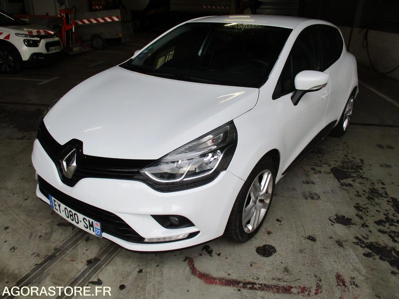 Renault Clio 4 - 2018 - 105194 kms - מכונית: תמונה 1 Renault Clio 4 - 2018 - 105194 kms - מכונית: תמונה 1