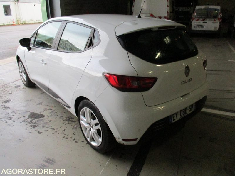 Renault Clio 4 - 2018 - 105194 kms - מכונית: תמונה 4 Renault Clio 4 - 2018 - 105194 kms - מכונית: תמונה 4