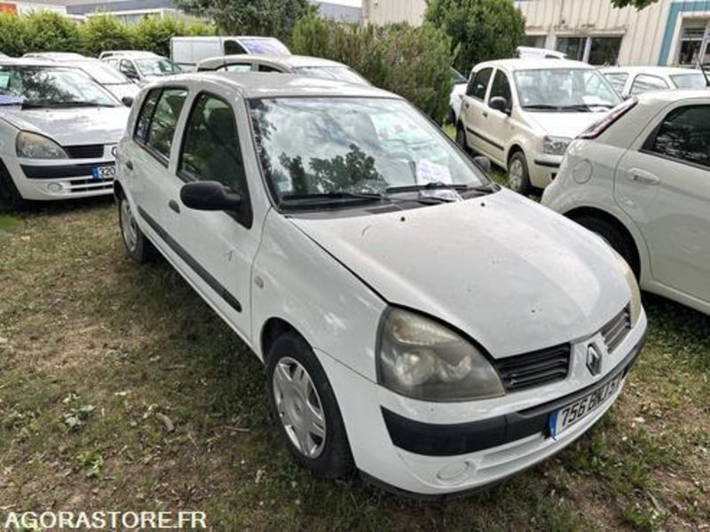 Renault Clio - 756BNJ57 - מכונית: תמונה 1 Renault Clio - 756BNJ57 - מכונית: תמונה 1