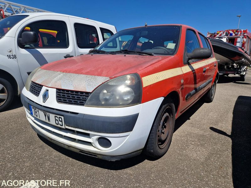 Renault Clio - 781YW69 - מכונית: תמונה 1 Renault Clio - 781YW69 - מכונית: תמונה 1