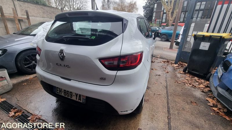 Renault Clio IV Société 2016 - 296 379 km - מכונית: תמונה 4 Renault Clio IV Société 2016 - 296 379 km - מכונית: תמונה 4