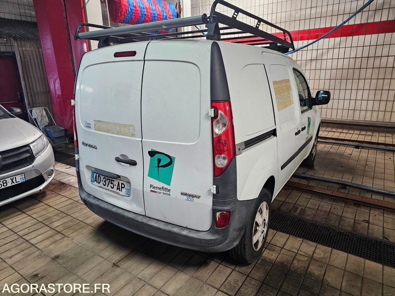 Renault Kangoo - 2009 - 39018kms - AD 375 AP - כלי רכב מסחרי קטן: תמונה 3 Renault Kangoo - 2009 - 39018kms - AD 375 AP - כלי רכב מסחרי קטן: תמונה 3