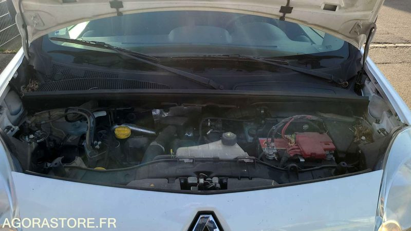 Renault Kangoo - 2011 - 125072kms - BE049EM - כלי רכב מסחרי קטן: תמונה 4 Renault Kangoo - 2011 - 125072kms - BE049EM - כלי רכב מסחרי קטן: תמונה 4