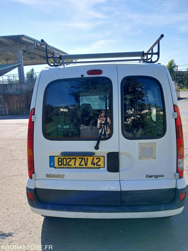 Renault Kangoo 8027 ZV 42 - כלי רכב מסחרי קטן: תמונה 3 Renault Kangoo 8027 ZV 42 - כלי רכב מסחרי קטן: תמונה 3