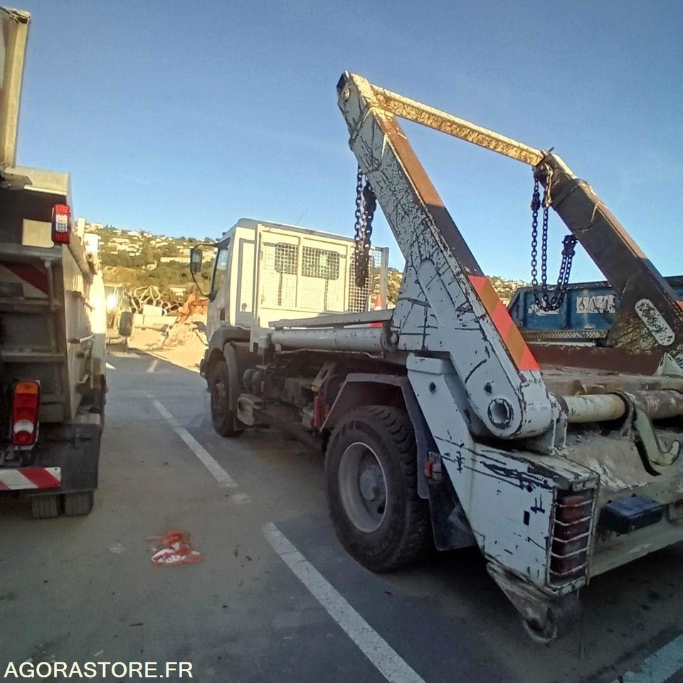 Renault Kerax multi benne à chaine - משאית: תמונה 1 Renault Kerax multi benne à chaine - משאית: תמונה 1