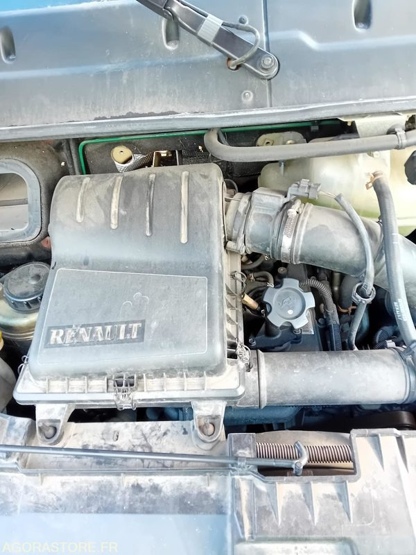 הַחכָּרָה  Renault Mascott Nacelle - 2006 - 31430 kms Renault Mascott Nacelle - 2006 - 31430 kms: תמונה 19