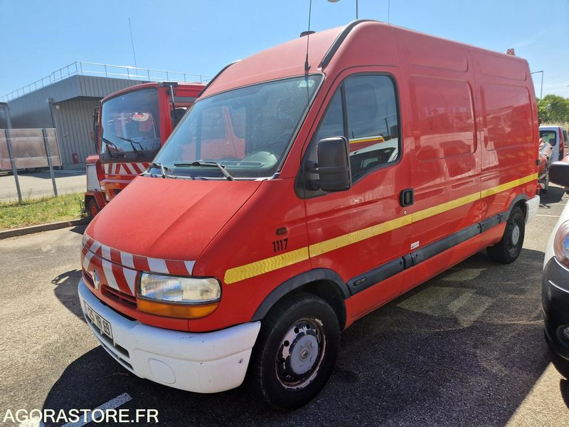 Renault Master -125YR69 - כלי רכב מסחרי עם לוח: תמונה 1 Renault Master -125YR69 - כלי רכב מסחרי עם לוח: תמונה 1