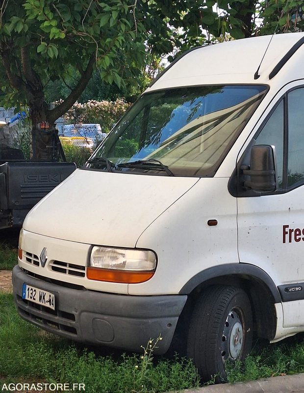 Renault Master 2.2 DCI 90 - 71155km - 2003 - כלי רכב מסחרי עם לוח: תמונה 1 Renault Master 2.2 DCI 90 - 71155km - 2003 - כלי רכב מסחרי עם לוח: תמונה 1