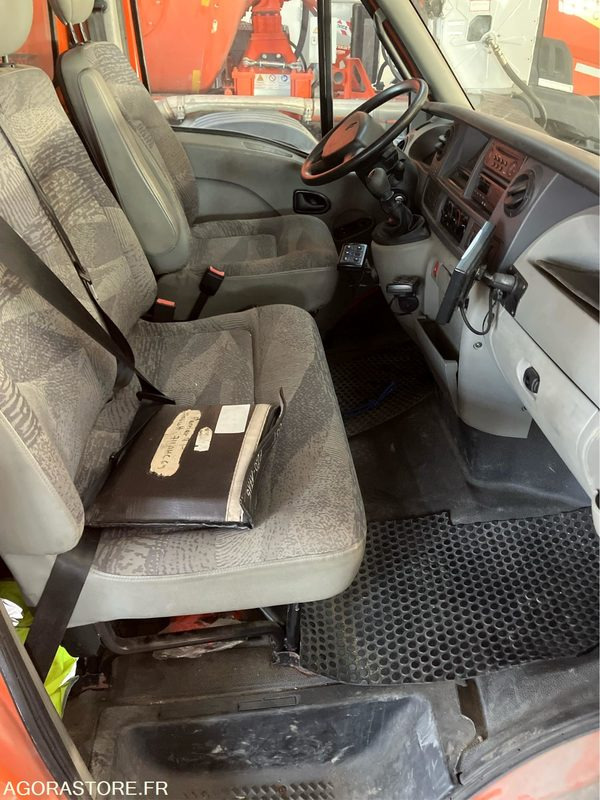 Renault Master - 2005 - 43161kms (P2001716) - כלי רכב מסחרי: תמונה 5 Renault Master - 2005 - 43161kms (P2001716) - כלי רכב מסחרי: תמונה 5