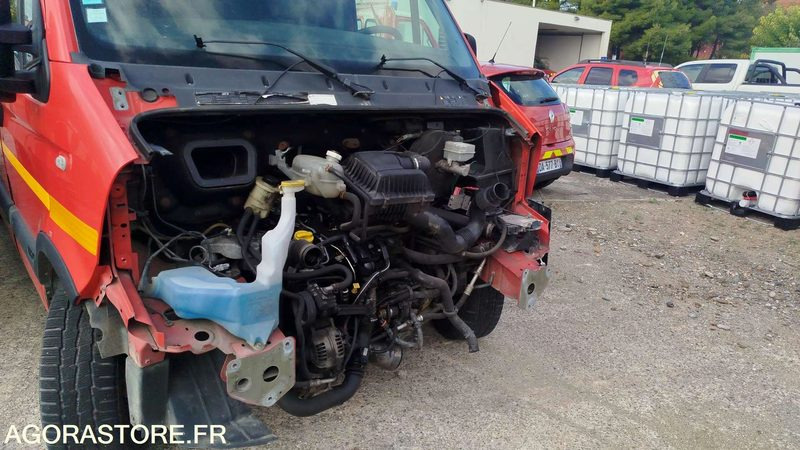 Renault Master - 2005 - EP649CL - כלי רכב מסחרי עם לוח: תמונה 3 Renault Master - 2005 - EP649CL - כלי רכב מסחרי עם לוח: תמונה 3