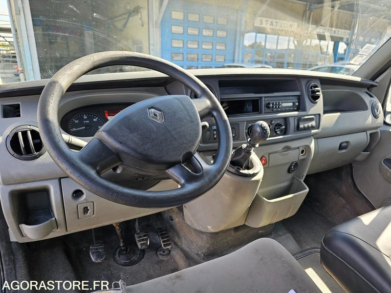 Renault Master - 2009 - 296243km - AA231WP - כלי רכב מסחרי מזהיר: תמונה 5 Renault Master - 2009 - 296243km - AA231WP - כלי רכב מסחרי מזהיר: תמונה 5