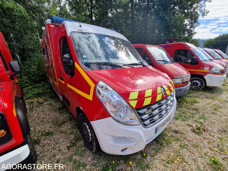Renault Master - 2012 - 288136- CT082NL - כלי רכב מסחרי עם לוח: תמונה 2 Renault Master - 2012 - 288136- CT082NL - כלי רכב מסחרי עם לוח: תמונה 2