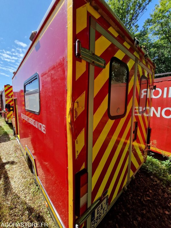 Renault Master - 2016 - 284285 - EA986TJ - מכונית: תמונה 4 Renault Master - 2016 - 284285 - EA986TJ - מכונית: תמונה 4