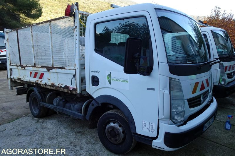 Renault Maxity 130 DXI - כלי רכב מסחרי מזהיר: תמונה 5 Renault Maxity 130 DXI - כלי רכב מסחרי מזהיר: תמונה 5