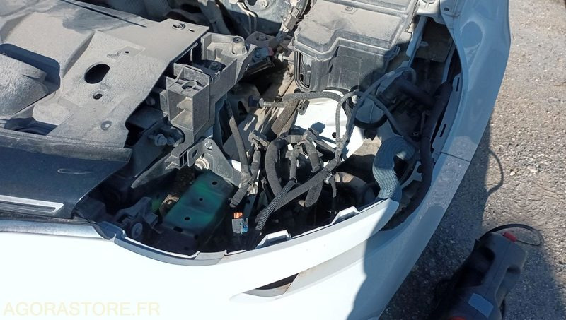 Renault Megane - 2019 - 201488kms - FH-211-ER - מכונית: תמונה 4 Renault Megane - 2019 - 201488kms - FH-211-ER - מכונית: תמונה 4