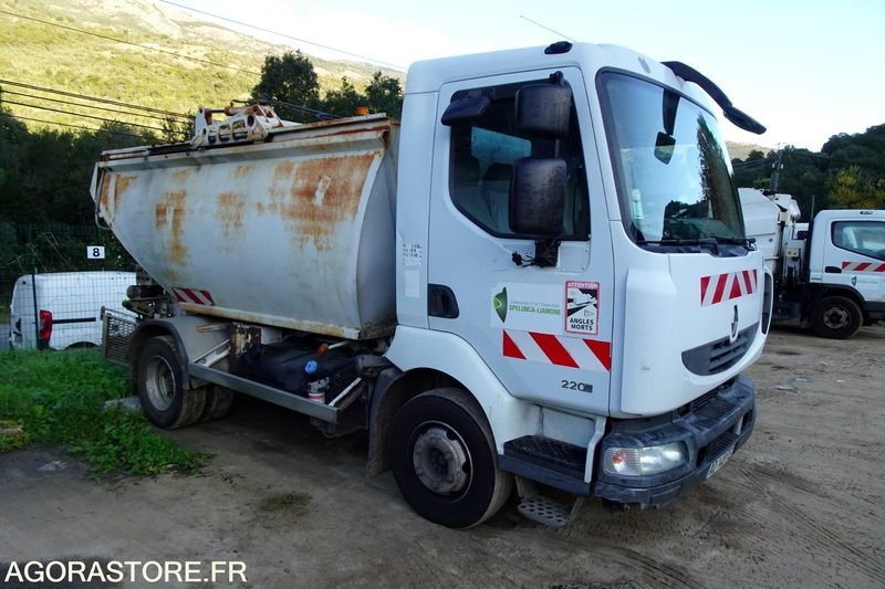 Renault Midlum 220 DXI - משאית אשפה: תמונה 3 Renault Midlum 220 DXI - משאית אשפה: תמונה 3