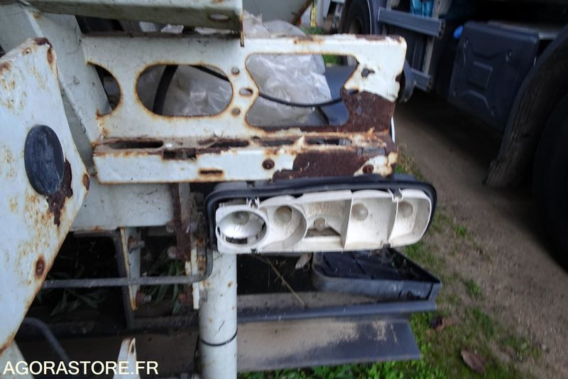 Renault Midlum 220 DXI - מכונית: תמונה 4 Renault Midlum 220 DXI - מכונית: תמונה 4