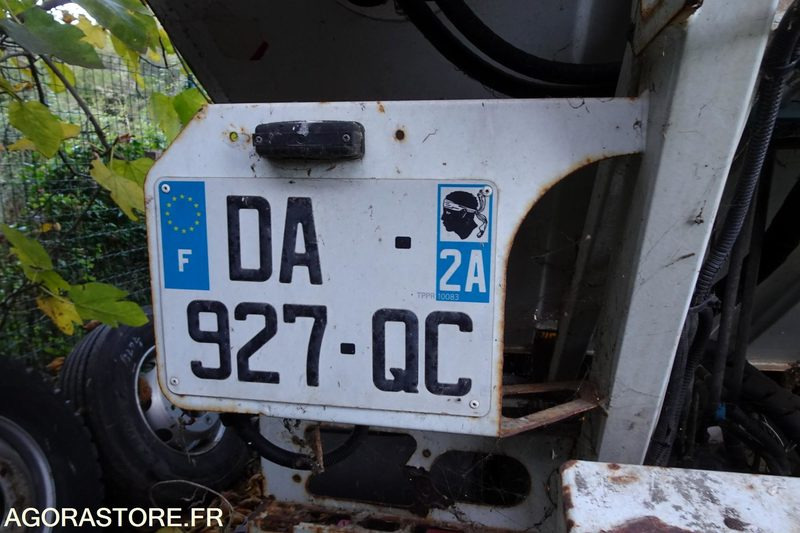 Renault Midlum 220 DXI - מכונית: תמונה 2 Renault Midlum 220 DXI - מכונית: תמונה 2