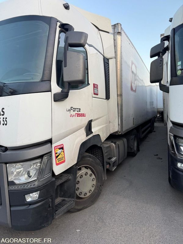 Renault T480 - 608 045 KM - 2017 - יחידת טרקטור: תמונה 2 Renault T480 - 608 045 KM - 2017 - יחידת טרקטור: תמונה 2
