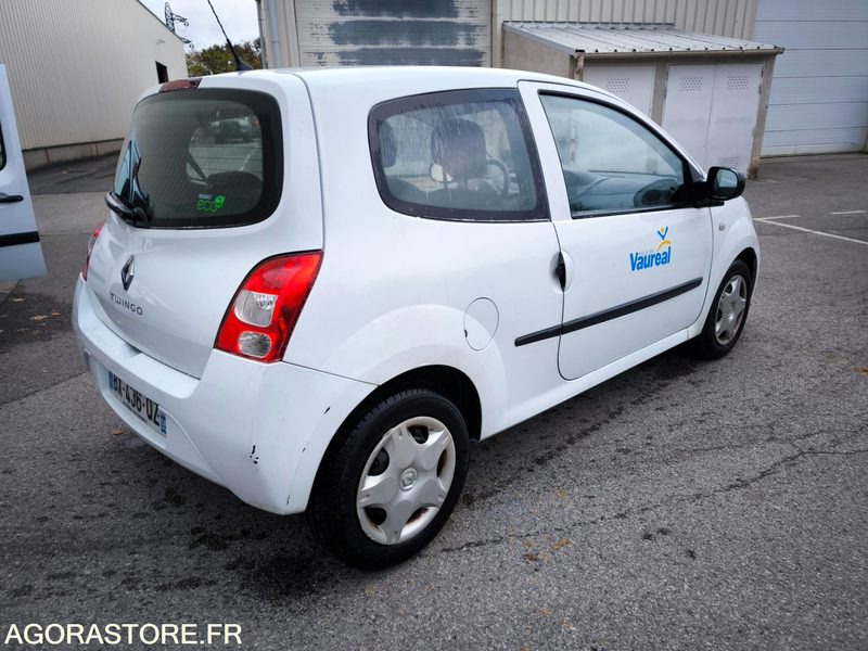 Renault Twingo - מכונית: תמונה 3 Renault Twingo - מכונית: תמונה 3