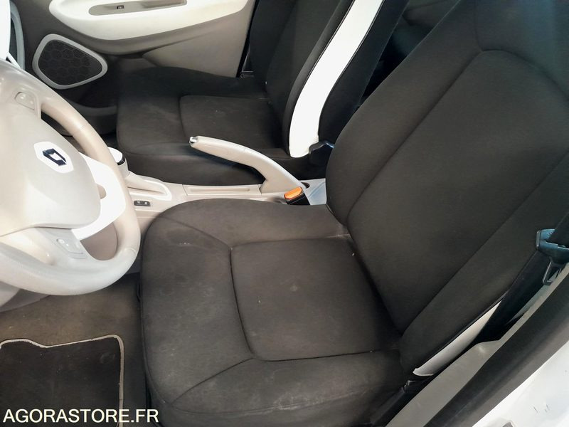מכונית Renault Zoé: תמונה 10